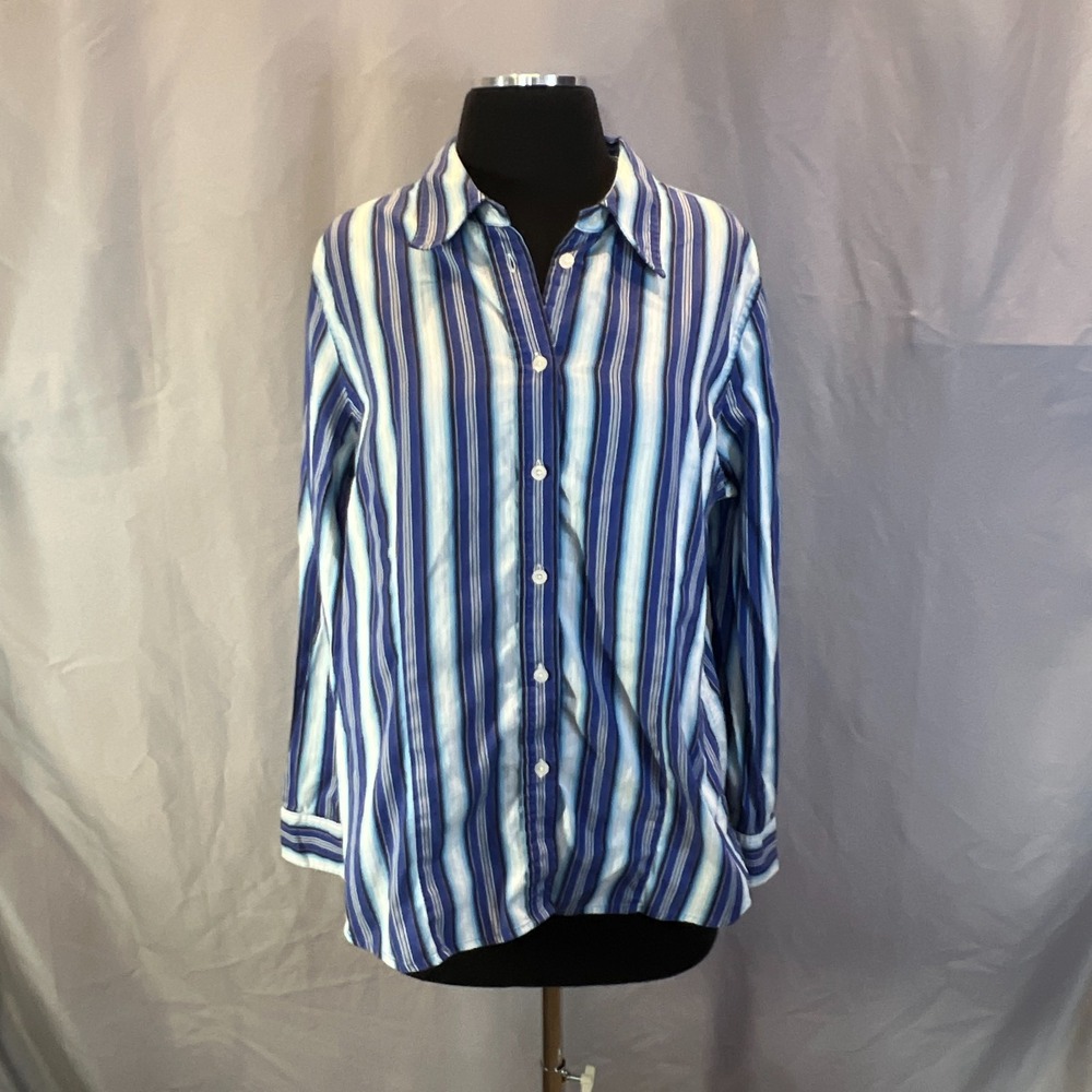 Jones New York Signature Shirt Women XL White Blue Striped Long Sleeve Button Up